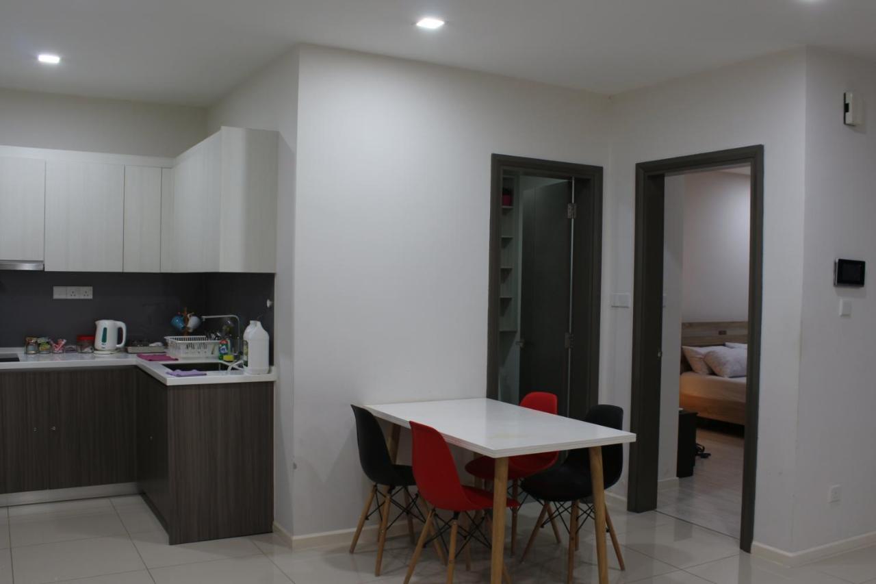 Suasana Suites D'Homestay Jb Town جوهر بهرو المظهر الخارجي الصورة
