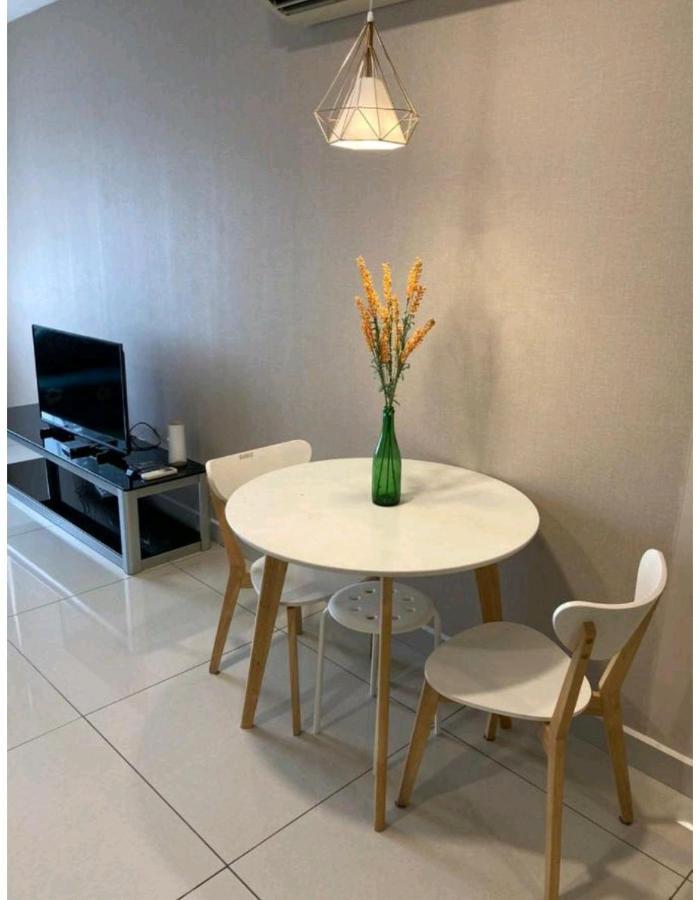 Suasana Suites D'Homestay Jb Town جوهر بهرو المظهر الخارجي الصورة